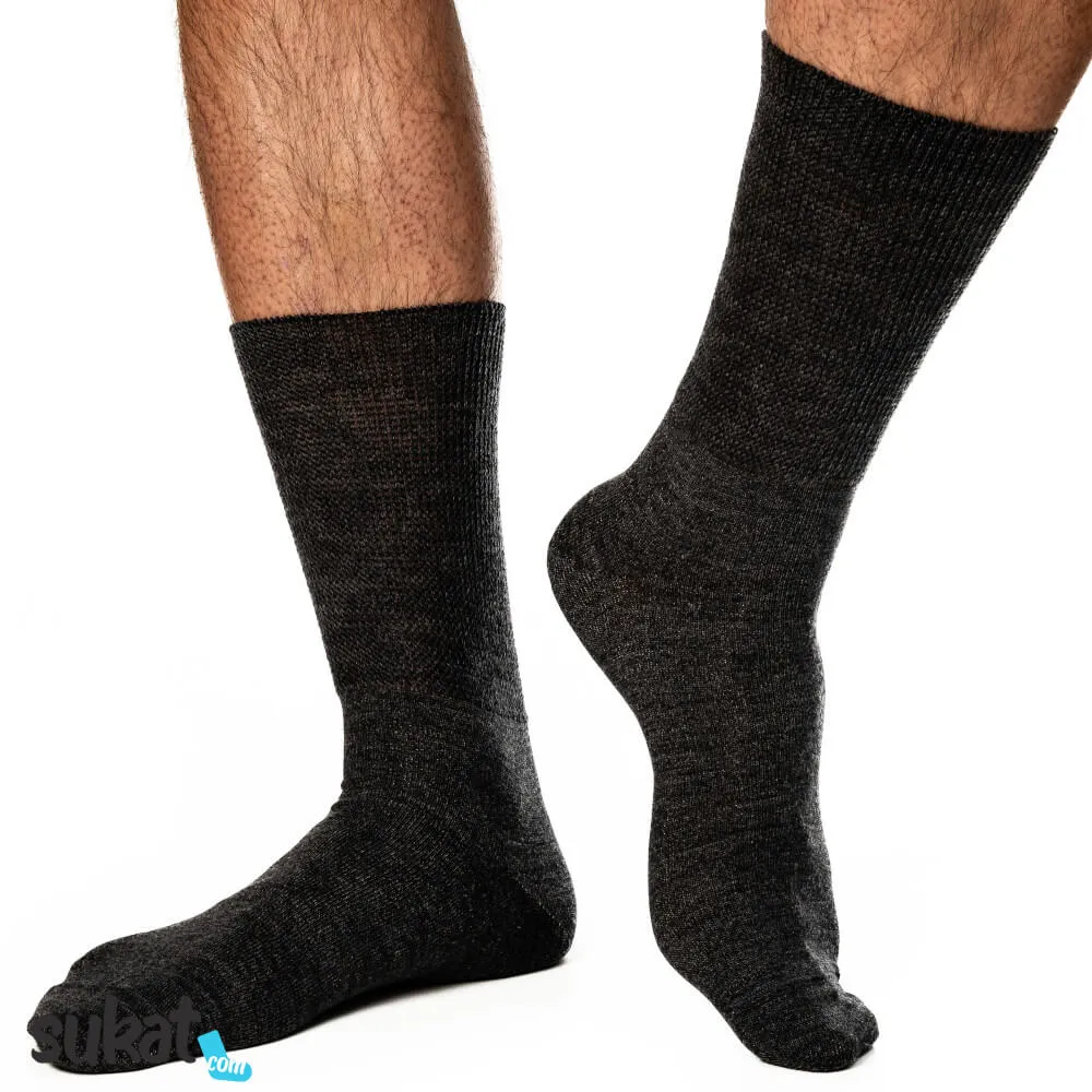 Kiristämättömät hopeamerinovillasukat Kiristämättömät hopeamerinovillasukat