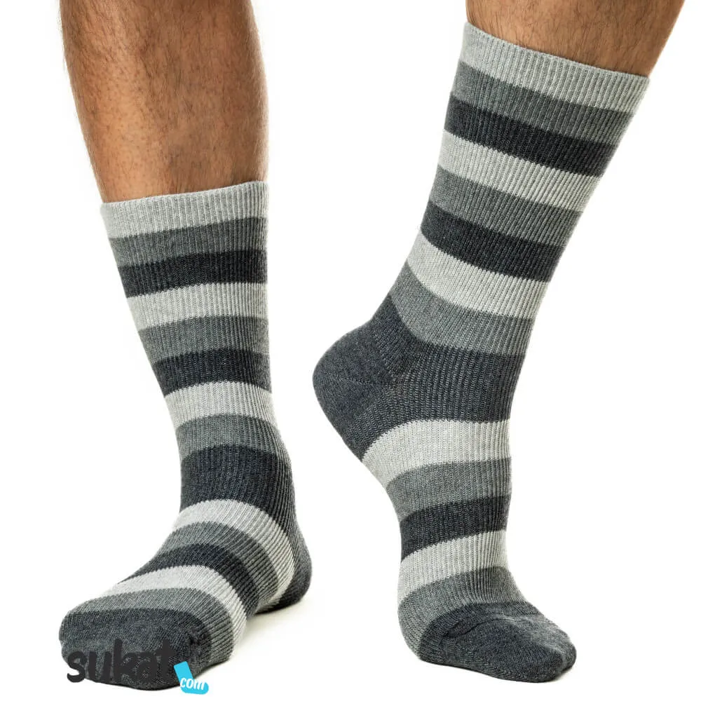 Kiristämättömät puuvillasukat - Raidat Kiristämättömät puuvillasukat - Raidat