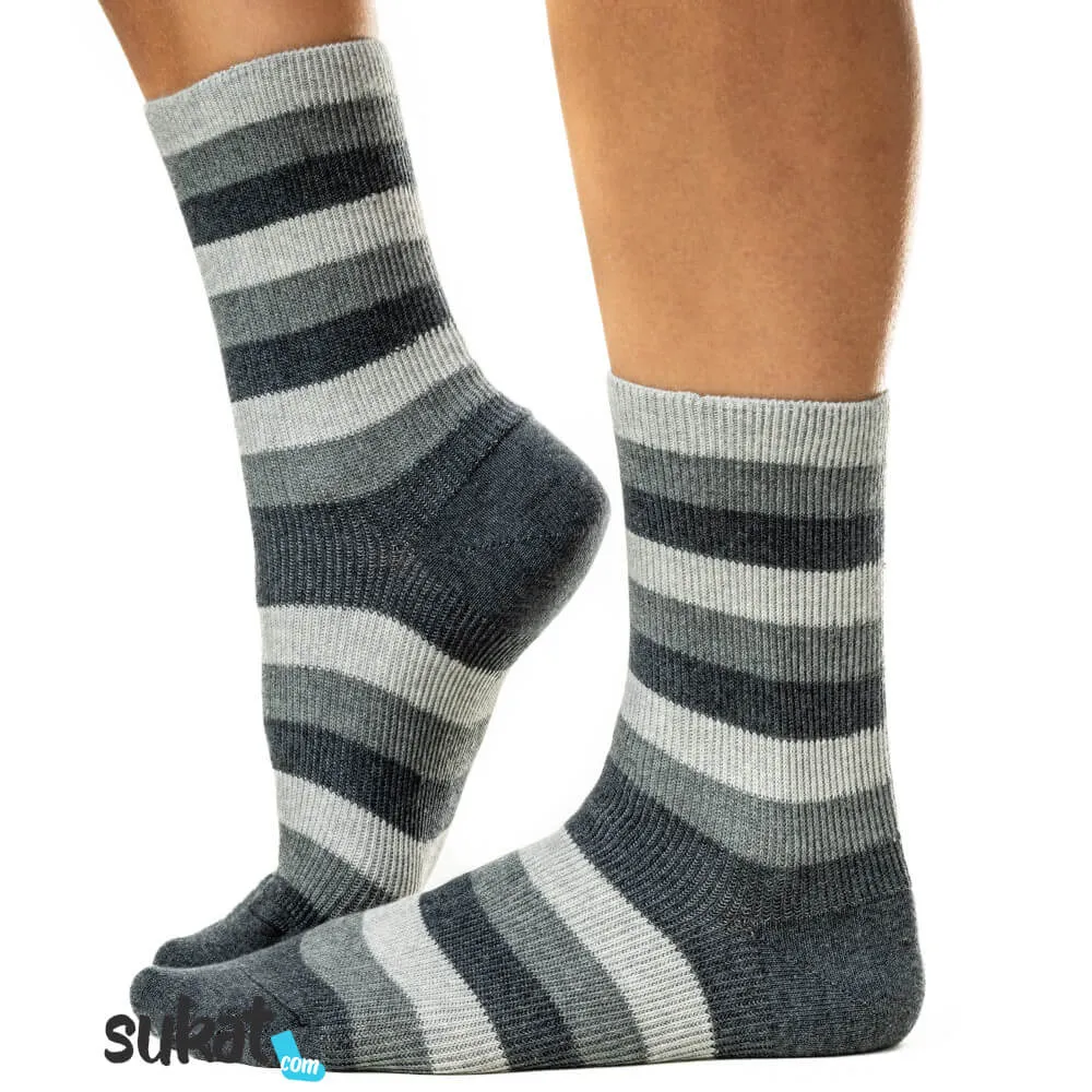 Kiristämättömät puuvillasukat - Raidat Kiristämättömät puuvillasukat - Raidat